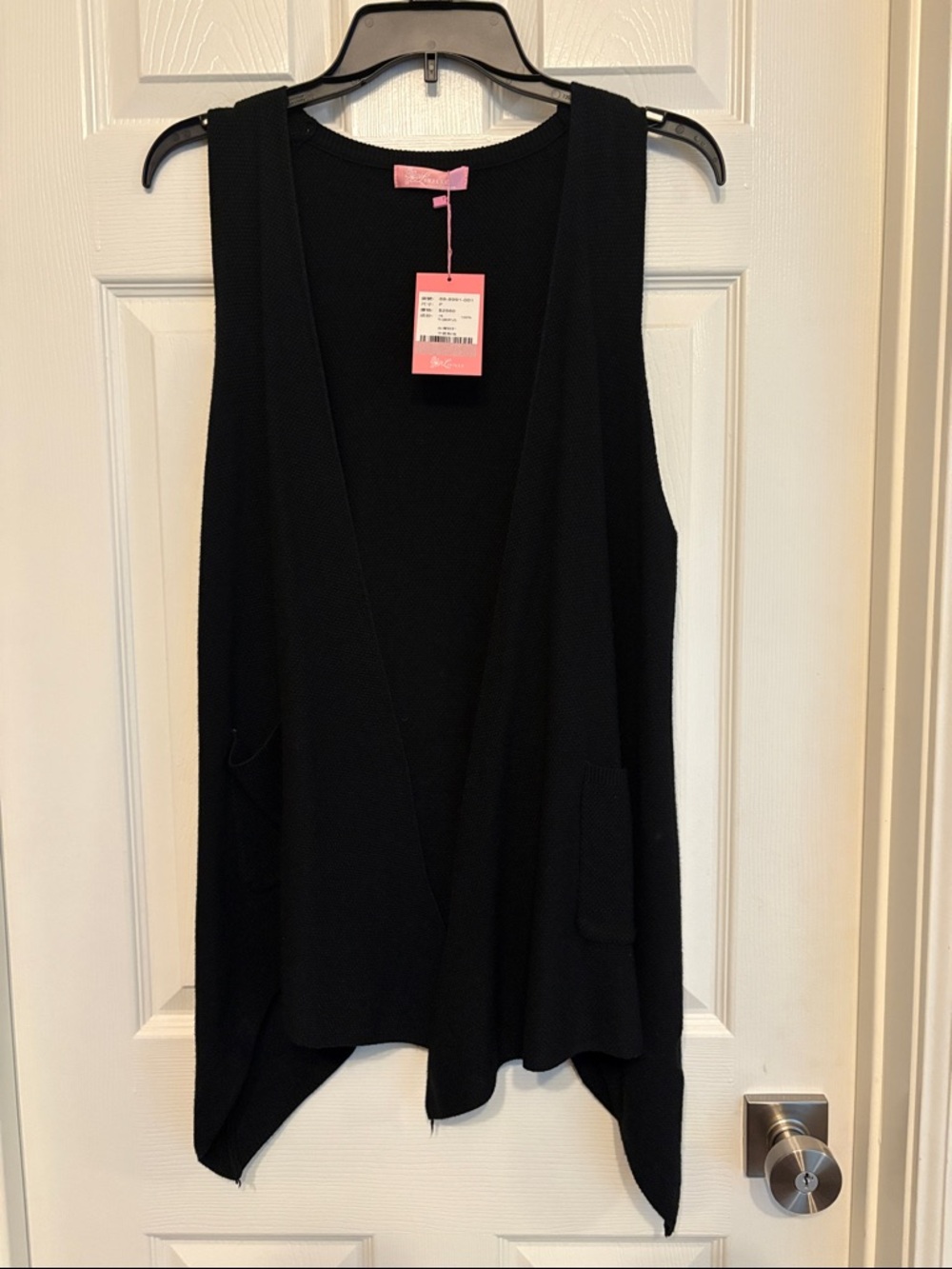 Black Open-Front Knit Vest